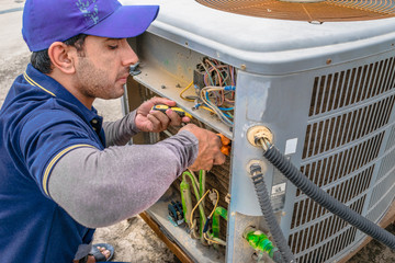 ac repairing by expert and well experienced engineers 